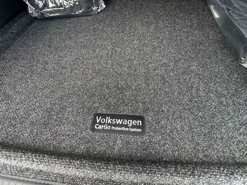2025 Volkswagen Tiguan 2.0T SE Tampa FL
