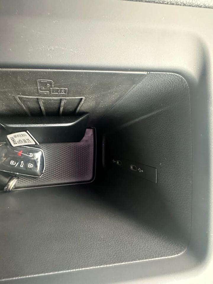 2025 Volkswagen Tiguan 2.0T SE Tampa FL