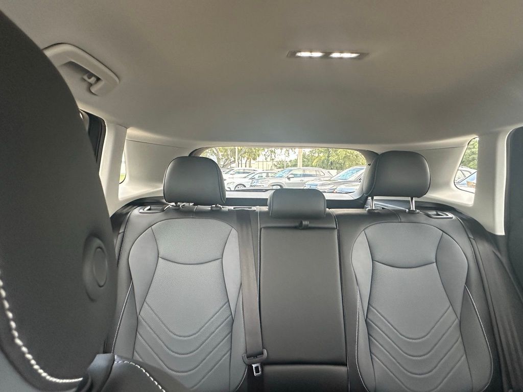 2025 Volkswagen Tiguan 2.0T SE Tampa FL