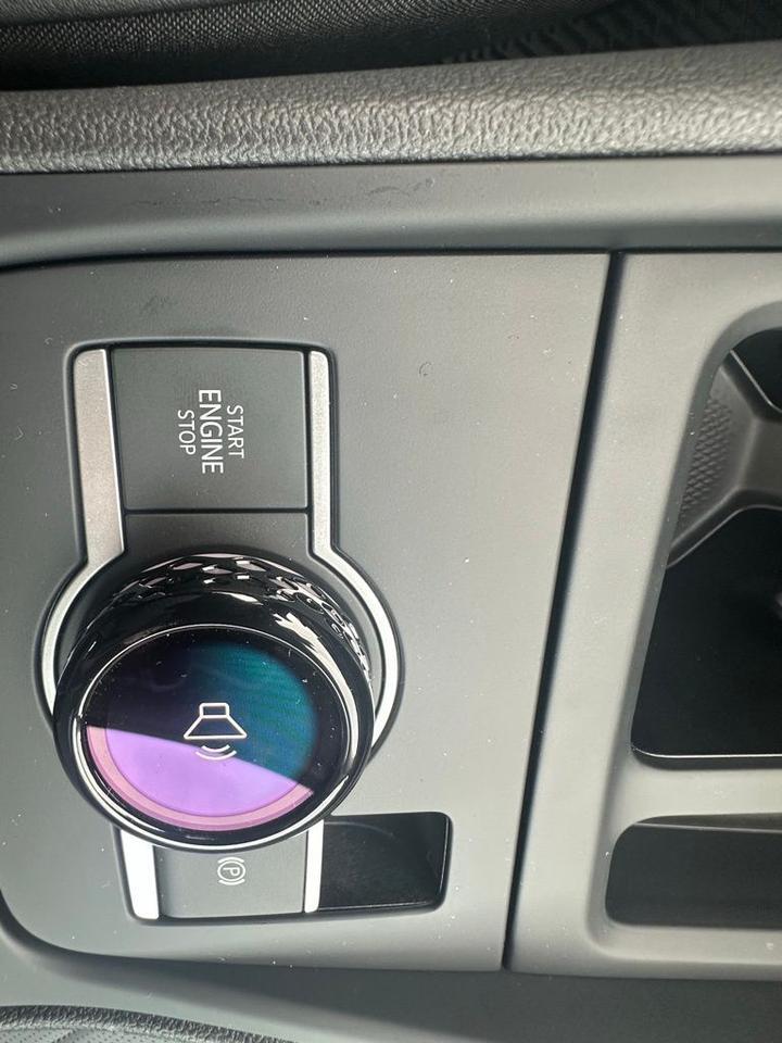 2025 Volkswagen Tiguan 2.0T SE Tampa FL