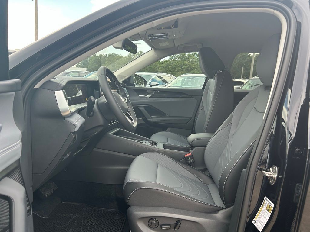 2025 Volkswagen Tiguan 2.0T SE Tampa FL