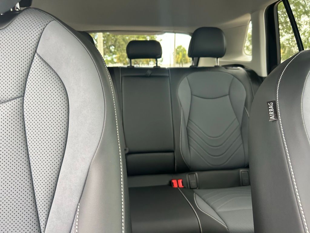 2025 Volkswagen Tiguan 2.0T SE Tampa FL