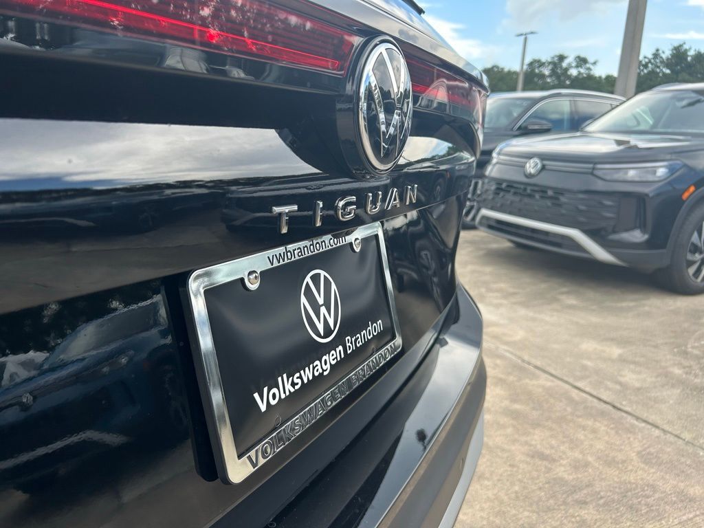 2025 Volkswagen Tiguan 2.0T SE Tampa FL