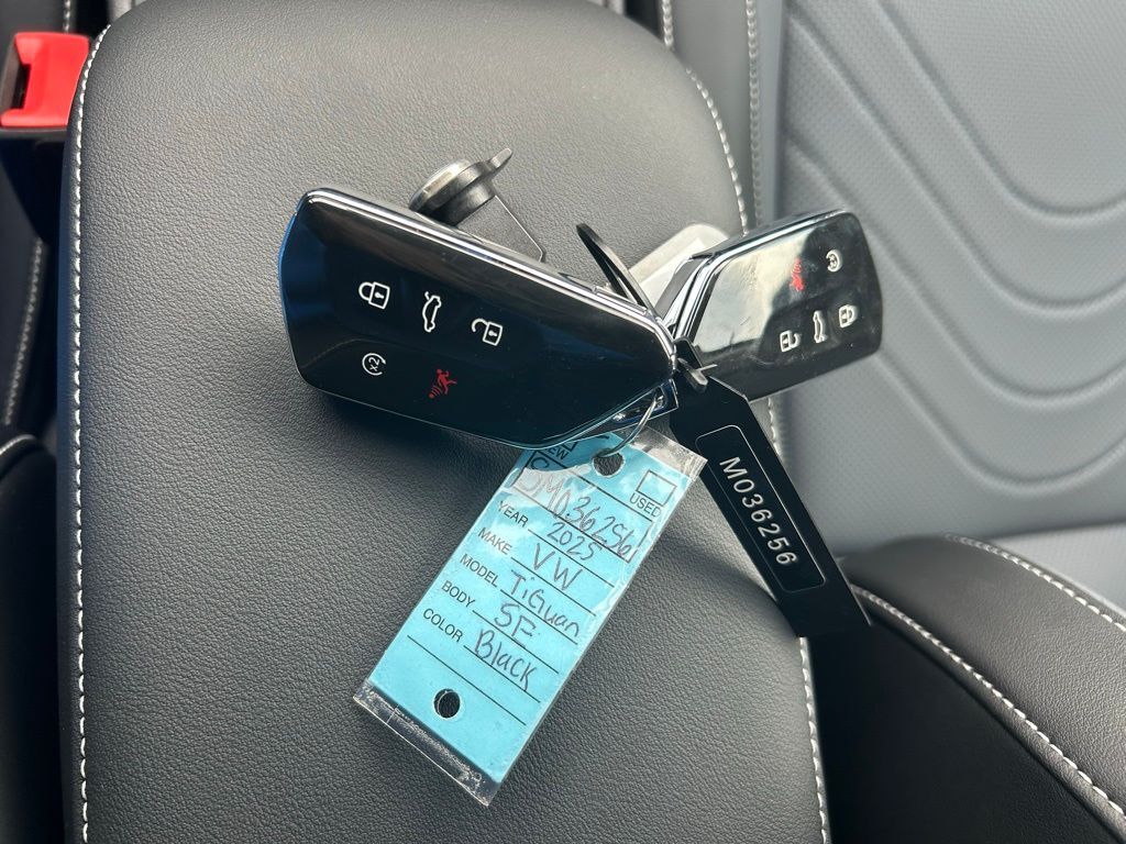 2025 Volkswagen Tiguan 2.0T SE Tampa FL