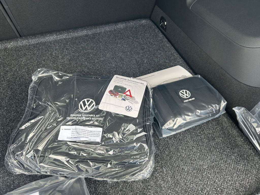 2025 Volkswagen Tiguan 2.0T SE Tampa FL