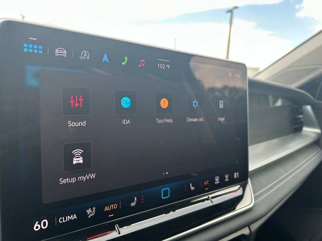 2025 Volkswagen Tiguan 2.0T SE Tampa FL