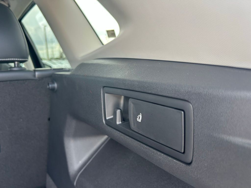 2025 Volkswagen Tiguan 2.0T SE Tampa FL