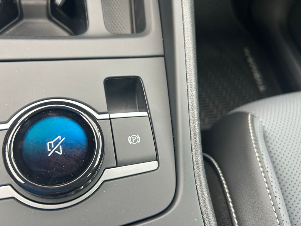 2025 Volkswagen Tiguan 2.0T SE Tampa FL