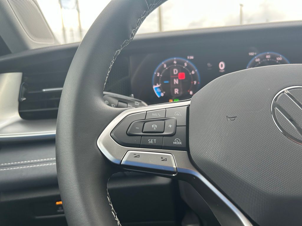 2025 Volkswagen Tiguan 2.0T SE Tampa FL