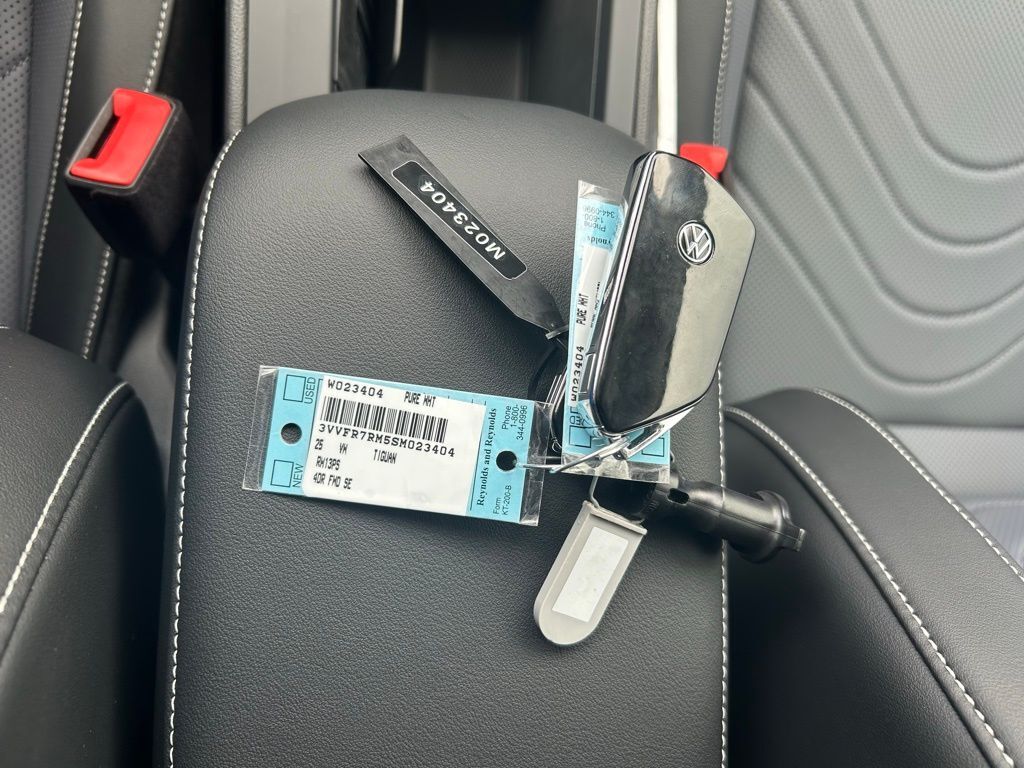 2025 Volkswagen Tiguan 2.0T SE Tampa FL
