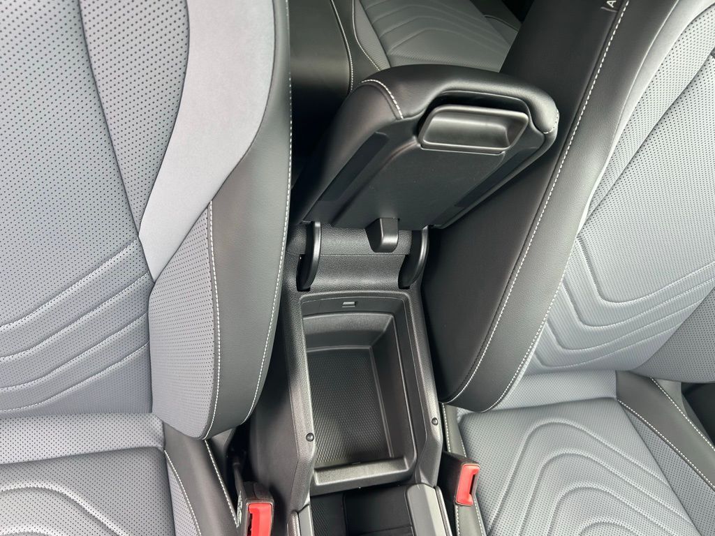 2025 Volkswagen Tiguan 2.0T SE Tampa FL