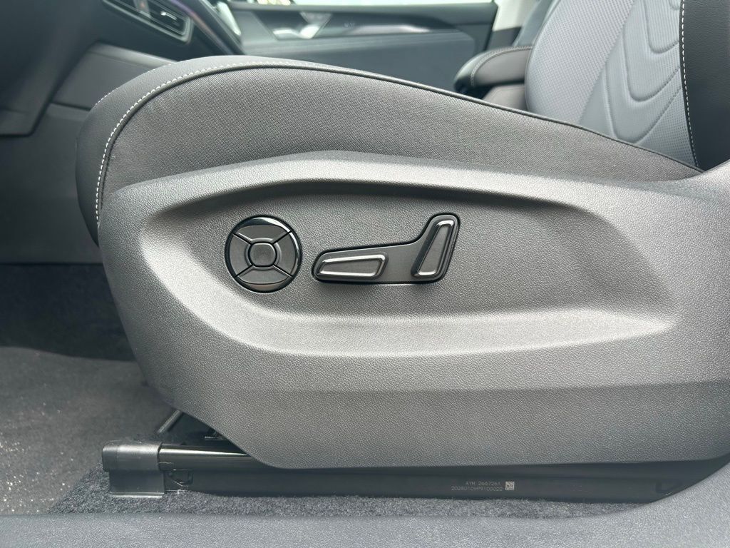 2025 Volkswagen Tiguan 2.0T SE Tampa FL