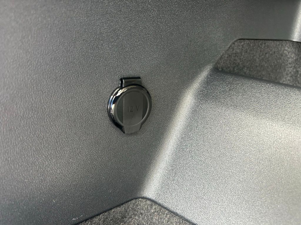 2025 Volkswagen Tiguan 2.0T SE Tampa FL