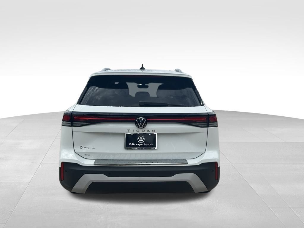 2025 Volkswagen Tiguan 2.0T SE Tampa FL