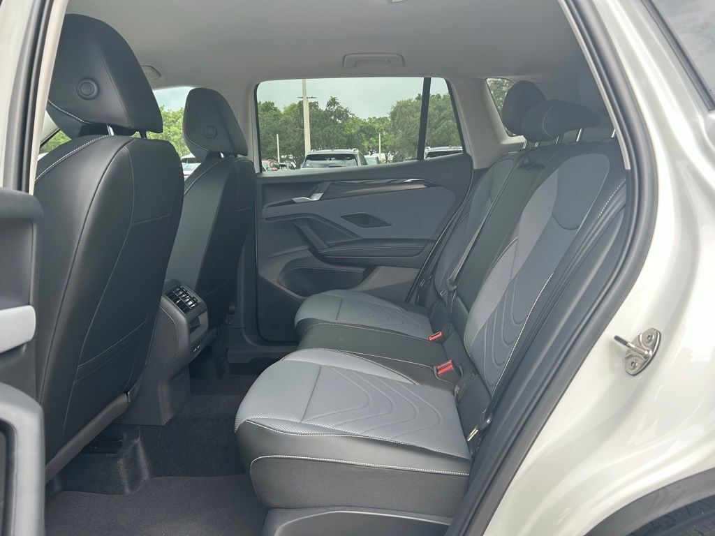 2025 Volkswagen Tiguan 2.0T SE Tampa FL