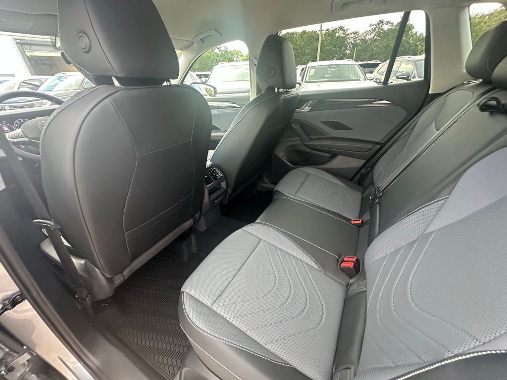 2025 Volkswagen Tiguan 2.0T SE Tampa FL