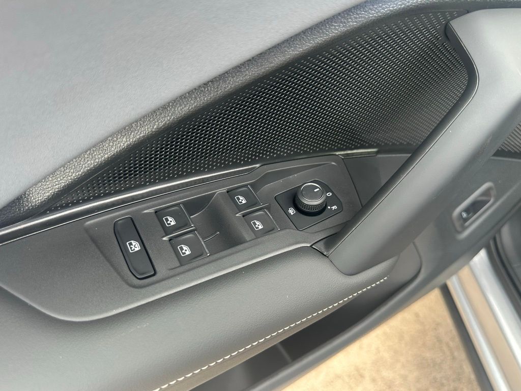 2025 Volkswagen Tiguan 2.0T SE Tampa FL