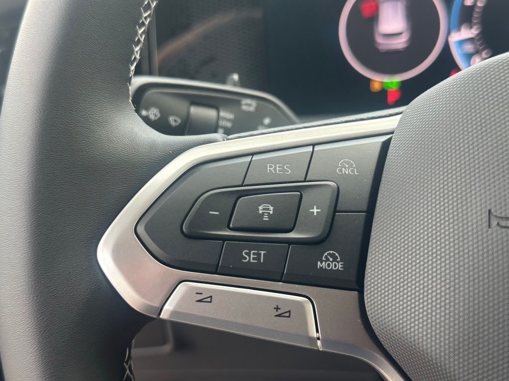 2025 Volkswagen Tiguan 2.0T SE Tampa FL