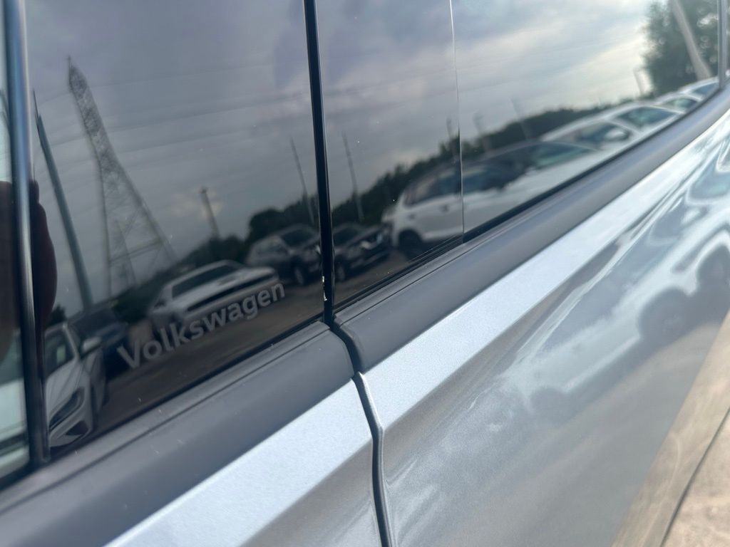 2025 Volkswagen Tiguan 2.0T SE Tampa FL