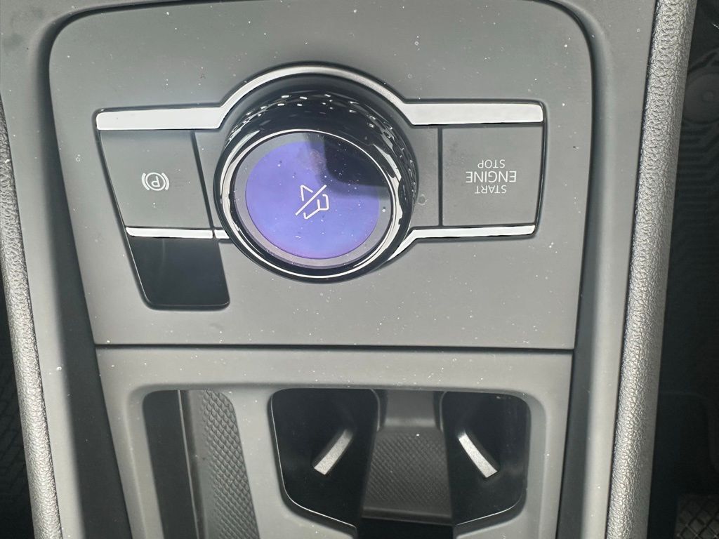 2025 Volkswagen Tiguan 2.0T SE Tampa FL