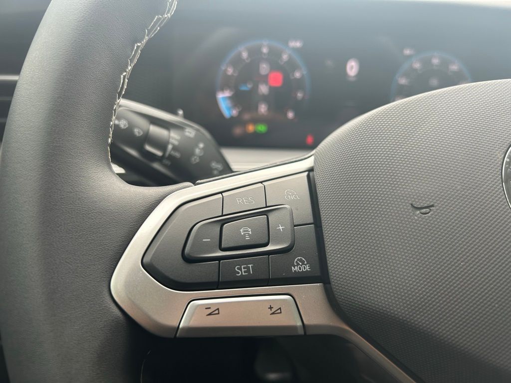 2025 Volkswagen Tiguan 2.0T SE Tampa FL