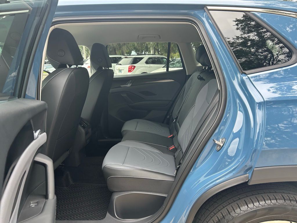 2025 Volkswagen Tiguan 2.0T SE Tampa FL