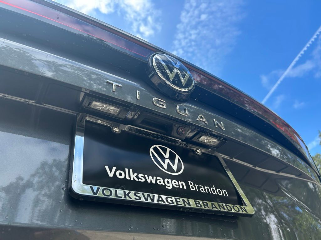 2025 Volkswagen Tiguan 2.0T SE Tampa FL