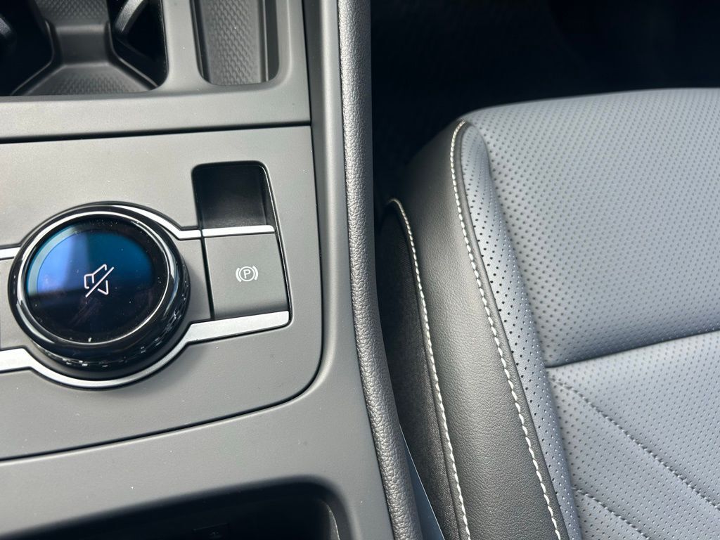 2025 Volkswagen Tiguan 2.0T SE Tampa FL