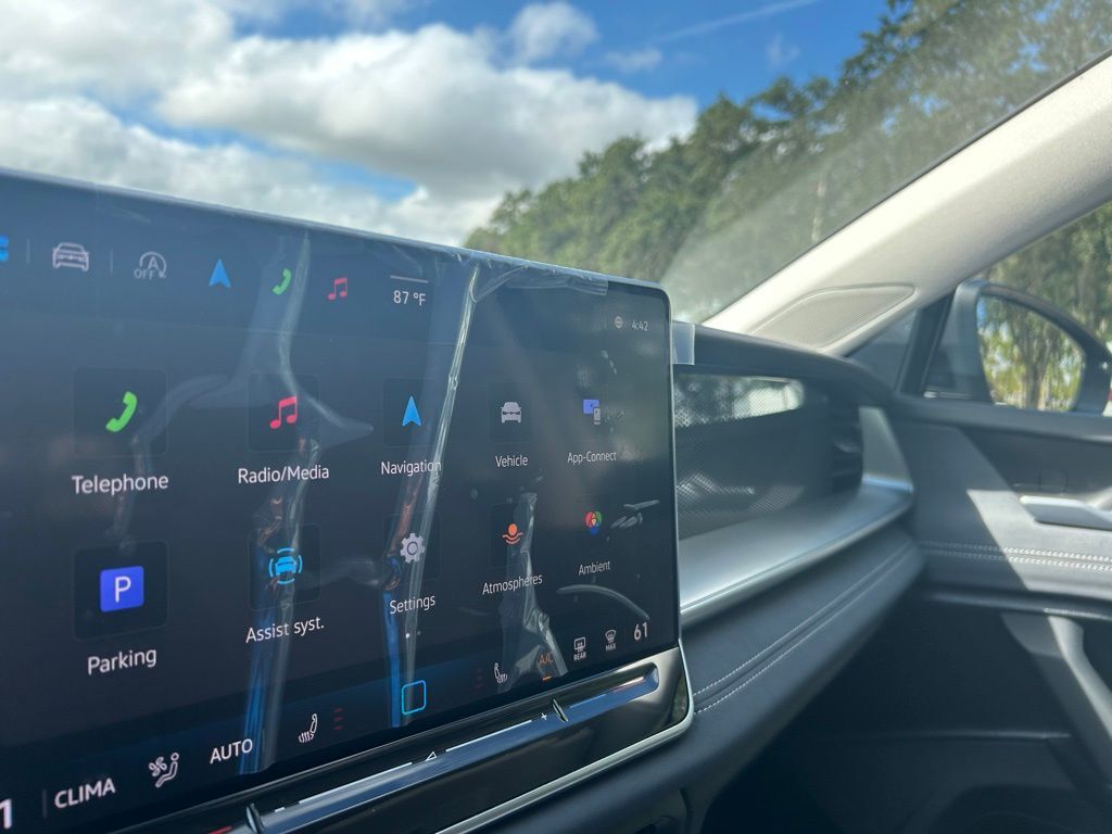 2025 Volkswagen Tiguan 2.0T SE Tampa FL