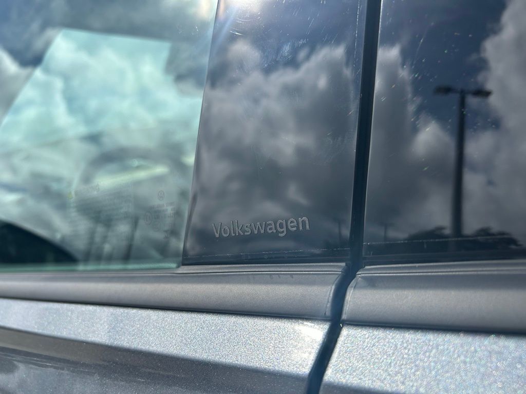 2025 Volkswagen Tiguan 2.0T SE Tampa FL