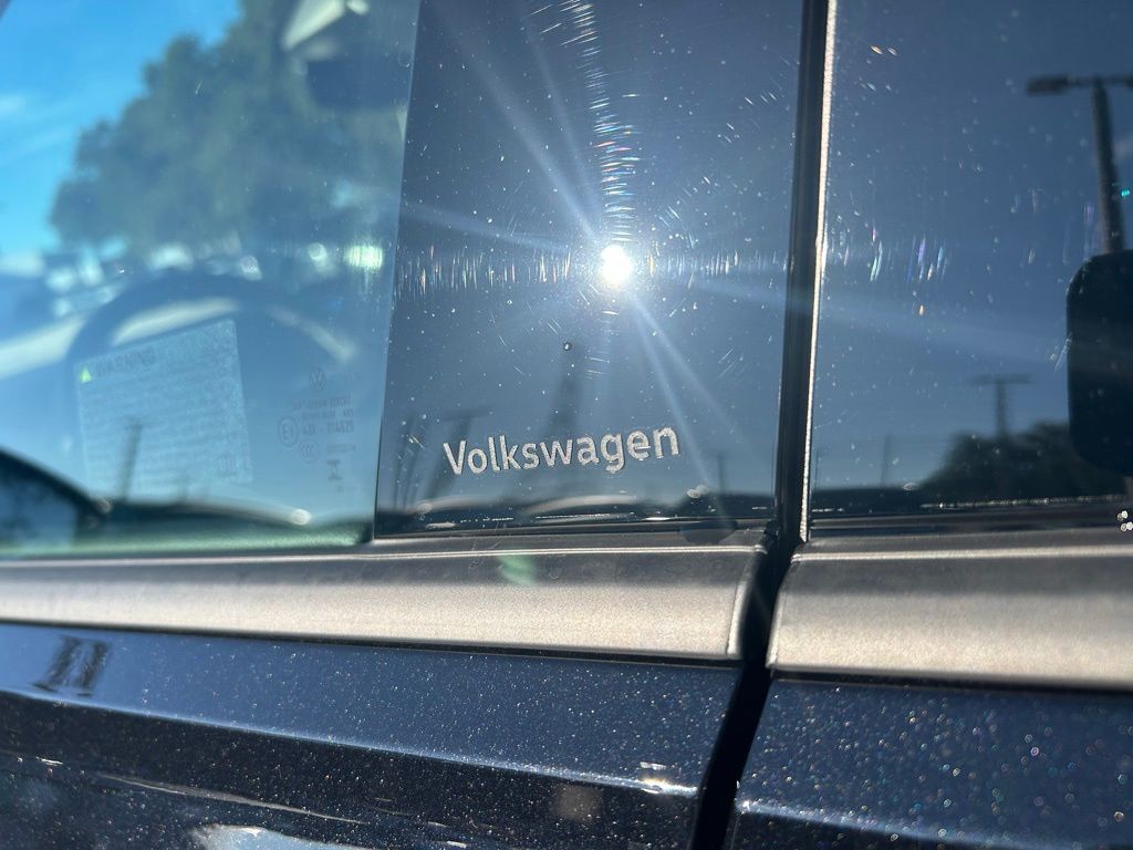 2025 Volkswagen Tiguan 2.0T SE Tampa FL