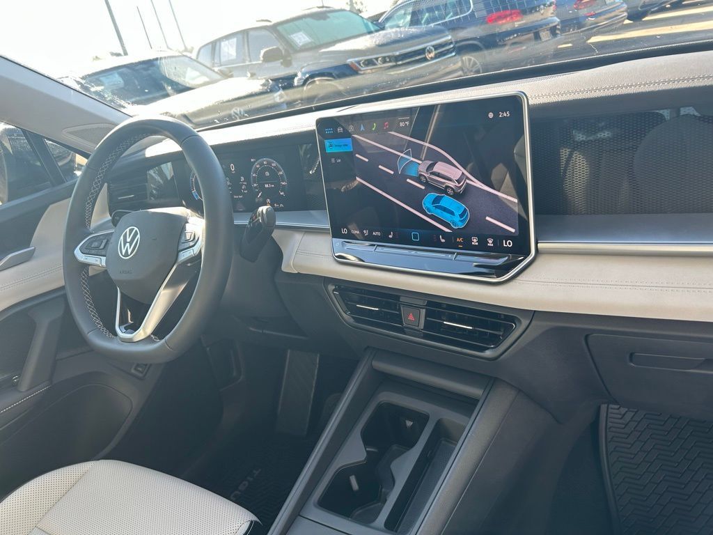 2025 Volkswagen Tiguan 2.0T SE Tampa FL