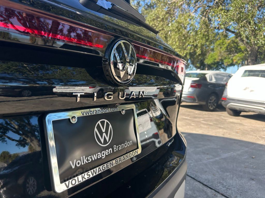 2025 Volkswagen Tiguan 2.0T SE Tampa FL
