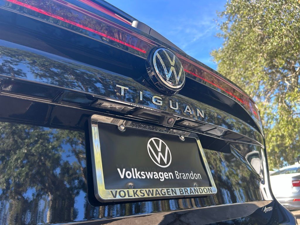 2025 Volkswagen Tiguan 2.0T SE Tampa FL