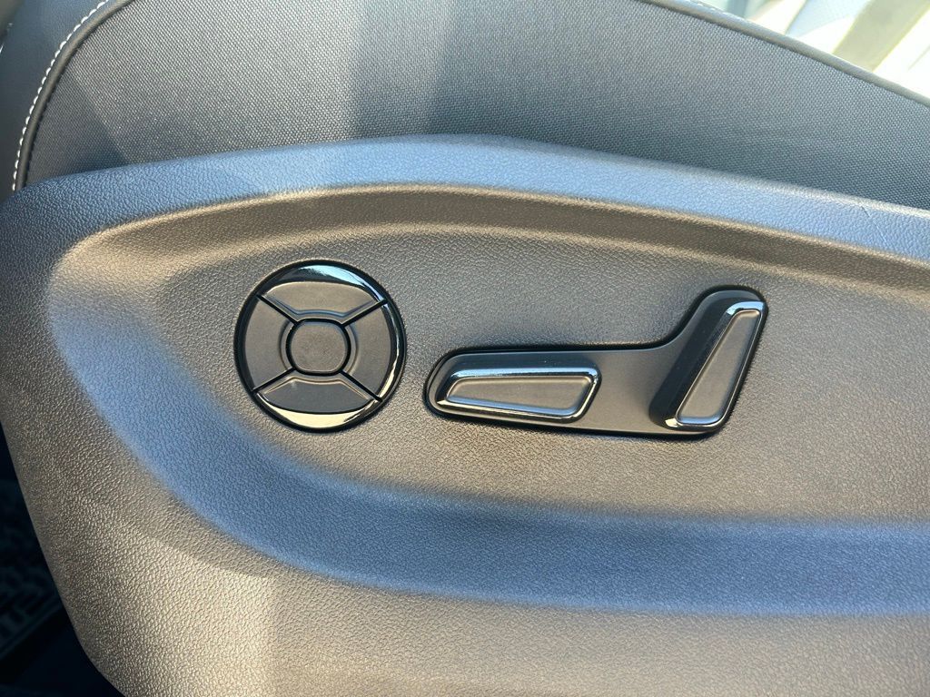 2025 Volkswagen Tiguan 2.0T SE Tampa FL