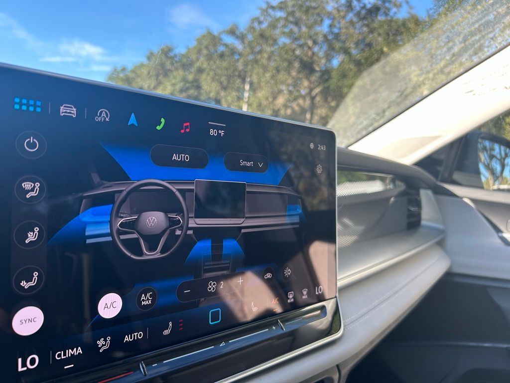 2025 Volkswagen Tiguan 2.0T SE Tampa FL