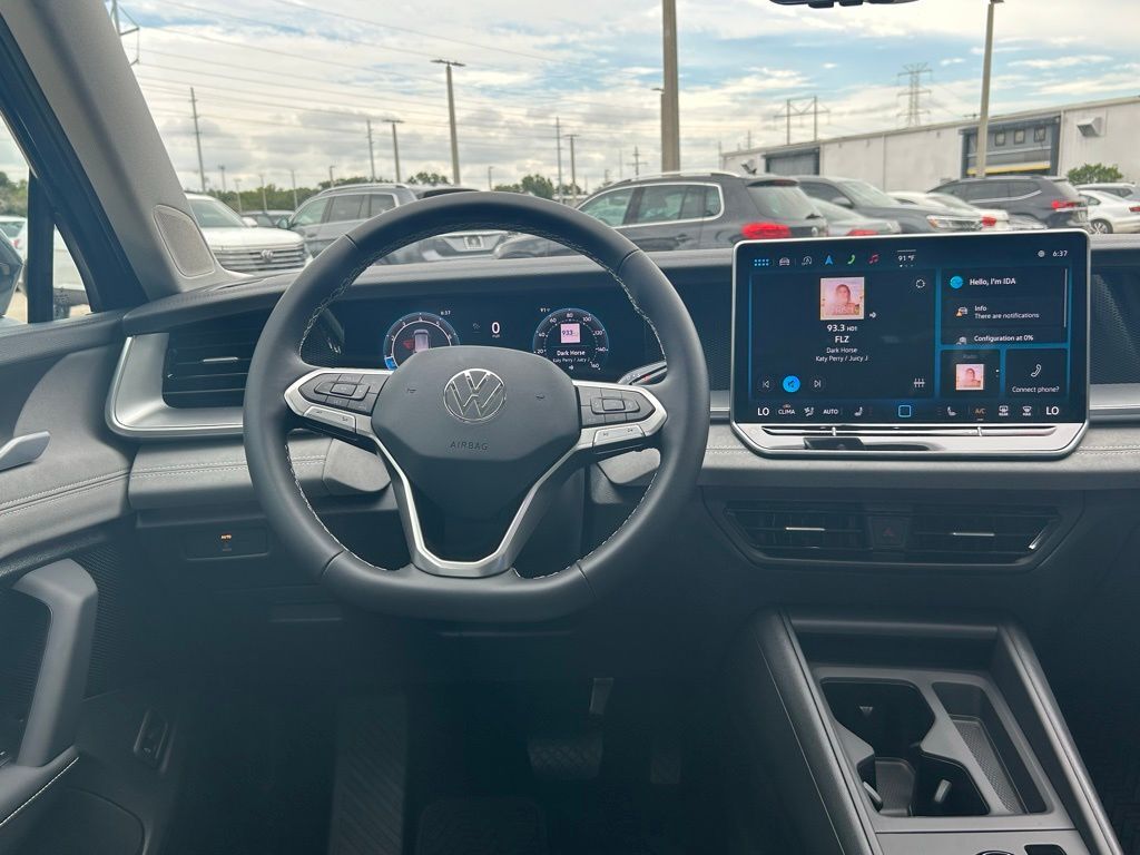 2025 Volkswagen Tiguan 2.0T SE Tampa FL