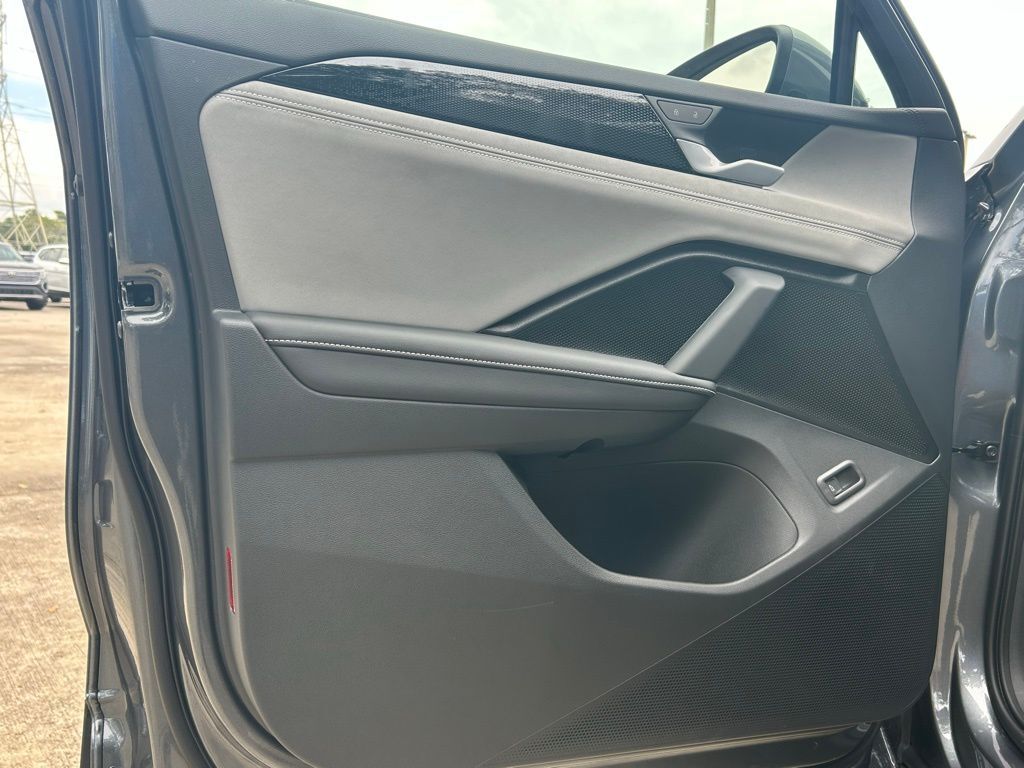 2025 Volkswagen Tiguan 2.0T SE Tampa FL