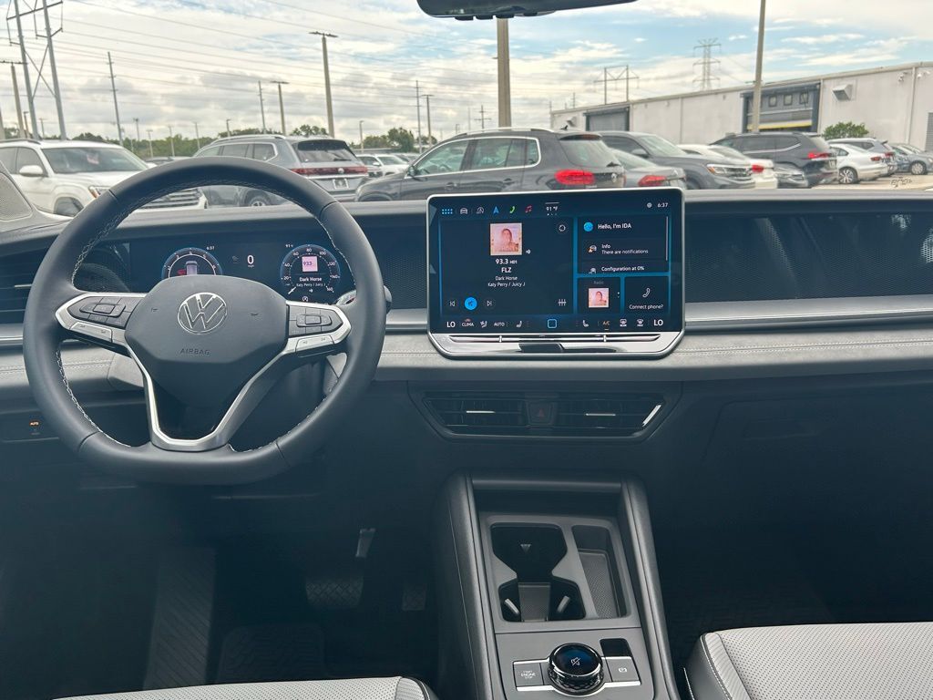 2025 Volkswagen Tiguan 2.0T SE Tampa FL