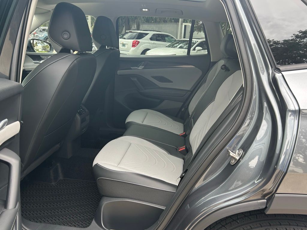 2025 Volkswagen Tiguan 2.0T SE Tampa FL