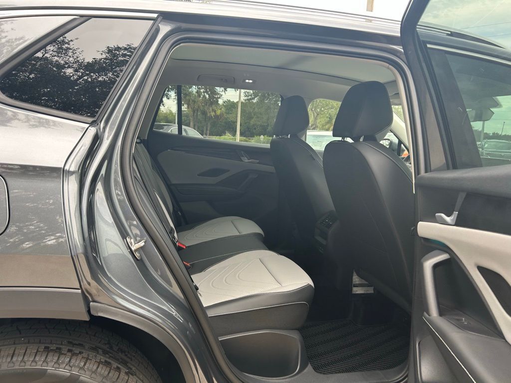2025 Volkswagen Tiguan 2.0T SE Tampa FL