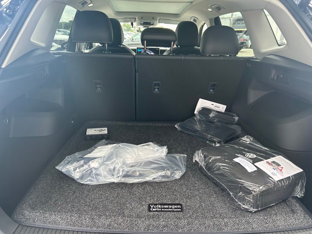 2025 Volkswagen Tiguan 2.0T SE Tampa FL