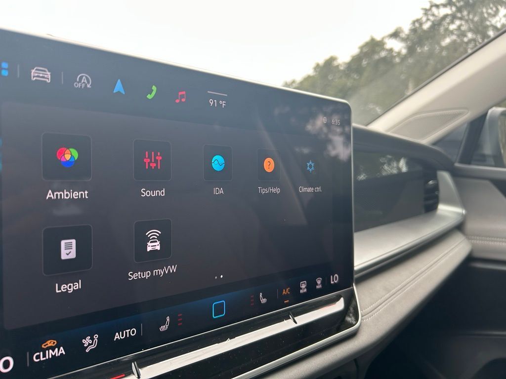 2025 Volkswagen Tiguan 2.0T SE Tampa FL