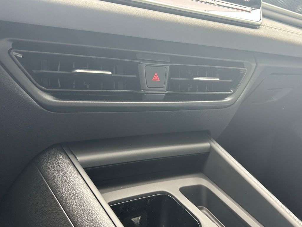 2025 Volkswagen Tiguan 2.0T SE Tampa FL