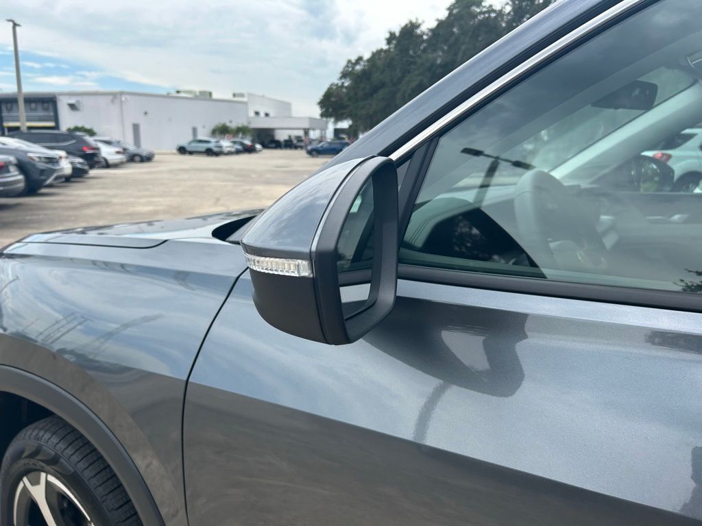 2025 Volkswagen Tiguan 2.0T SE Tampa FL