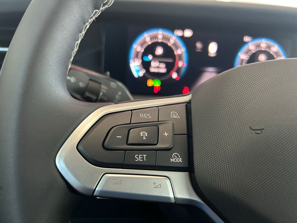 2025 Volkswagen Tiguan 2.0T SE Tampa FL