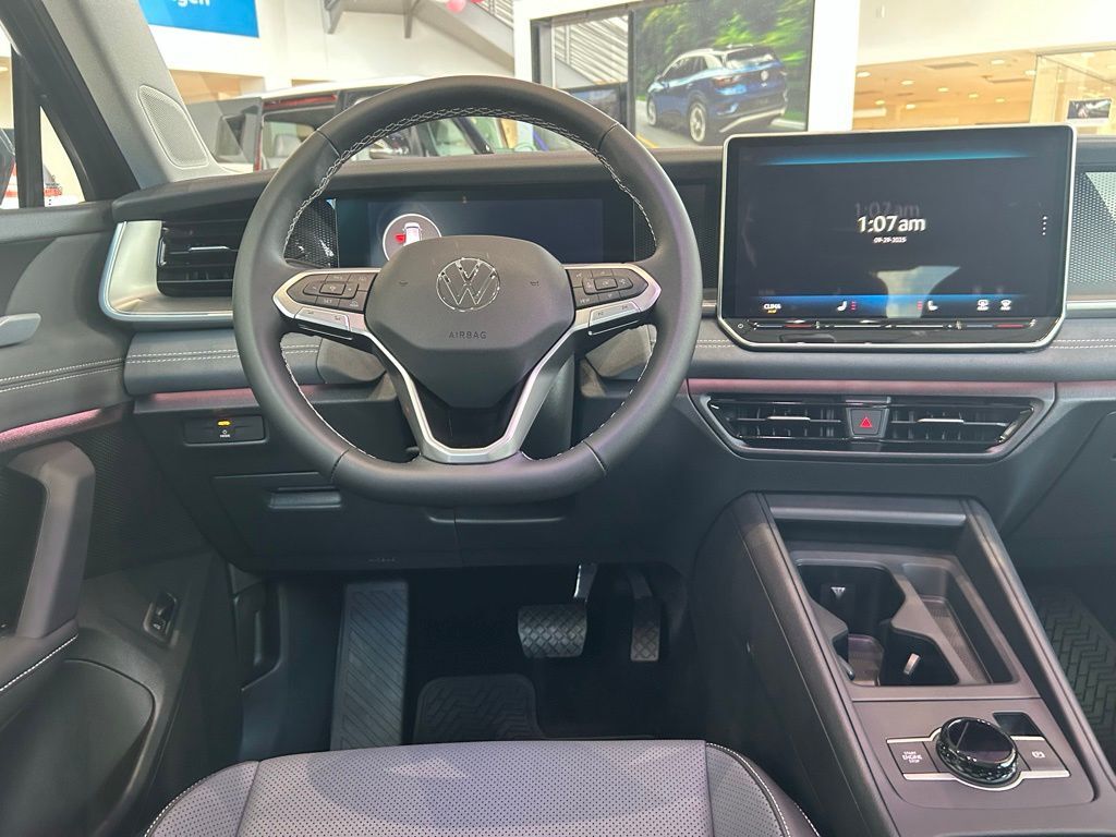 2025 Volkswagen Tiguan 2.0T SE Tampa FL