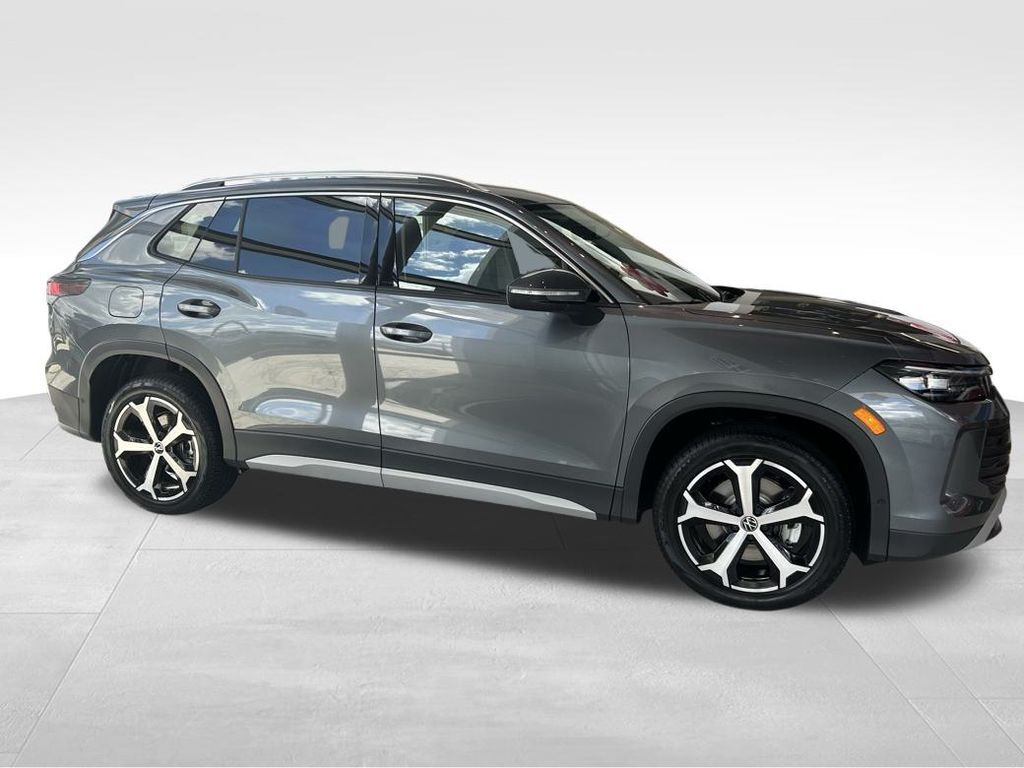 2025 Volkswagen Tiguan 2.0T SE Tampa FL