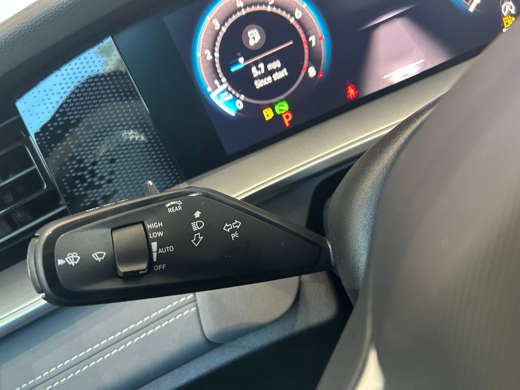 2025 Volkswagen Tiguan 2.0T SE Tampa FL