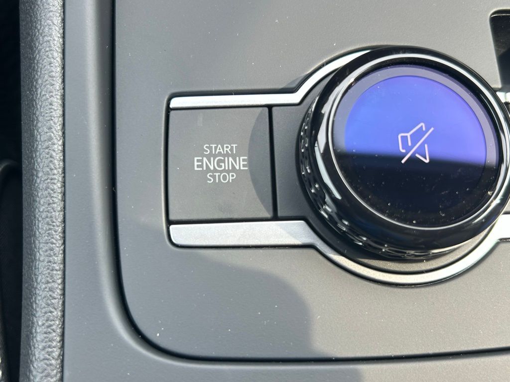 2025 Volkswagen Tiguan 2.0T SE Tampa FL